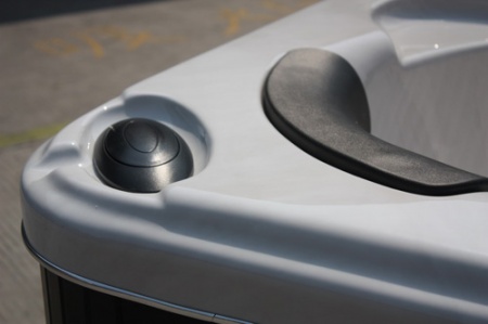 Гидромассажный бассейн Sunrans SR826 Гидромассажный бассейн Sunrans SR826