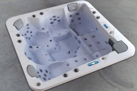 Гидромассажный спа-бассейн AstralPool Evolution 70