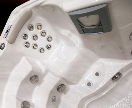 Плавательный спа-бассейн Jacuzzi J-16 PowerActive Плавательный спа-бассейн Jacuzzi J-16 PowerActive