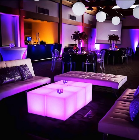 Светильник Куб 80 питание от сети 220В, RGB